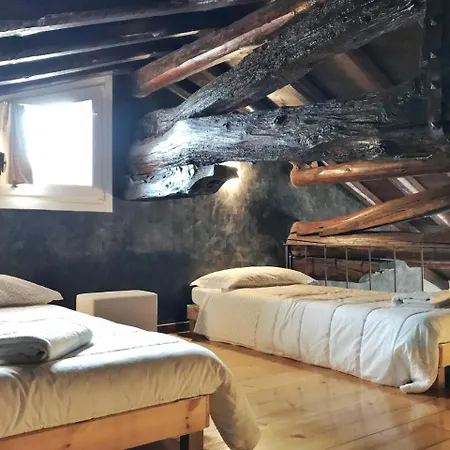 Apartament Aedes Mercatorum *