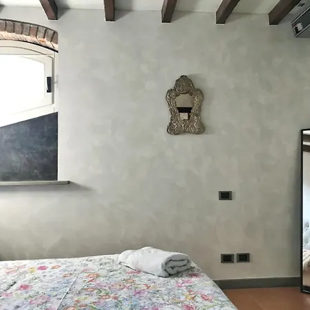 Aedes Mercatorum Apartament *